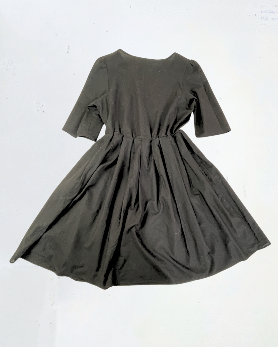 second hand Loud Bodies Loud Bodies Black Linen Dress in Size XXL 110 OWNI