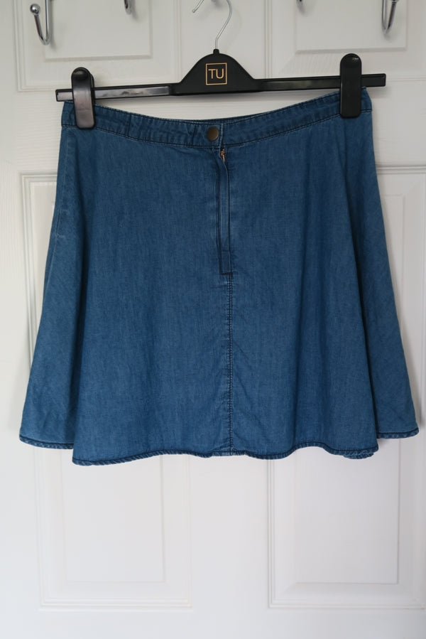Preloved Light Blue Demin Style Skirt