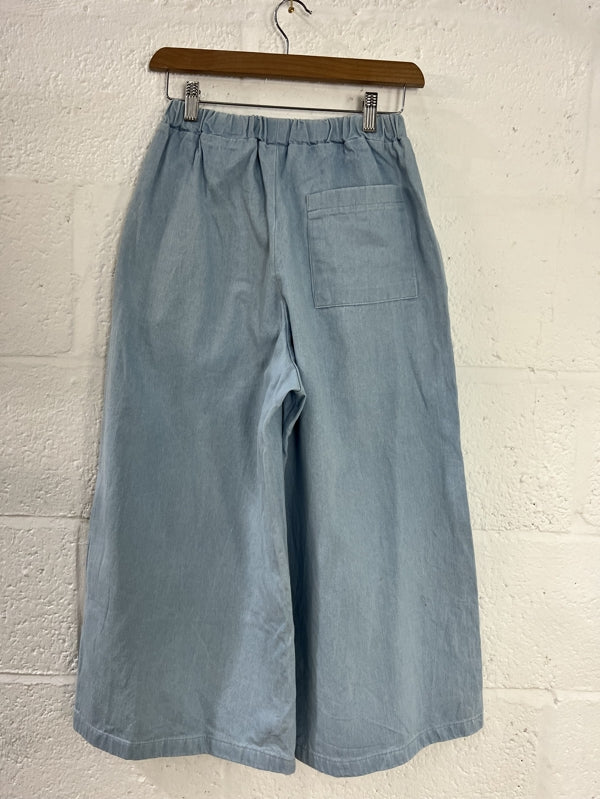 Preloved Wide leg trousers. Elastic waist