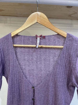 Preloved Casual Long Sleeve Top with Buttons