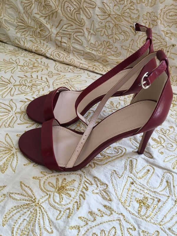 Preloved High heel sandal