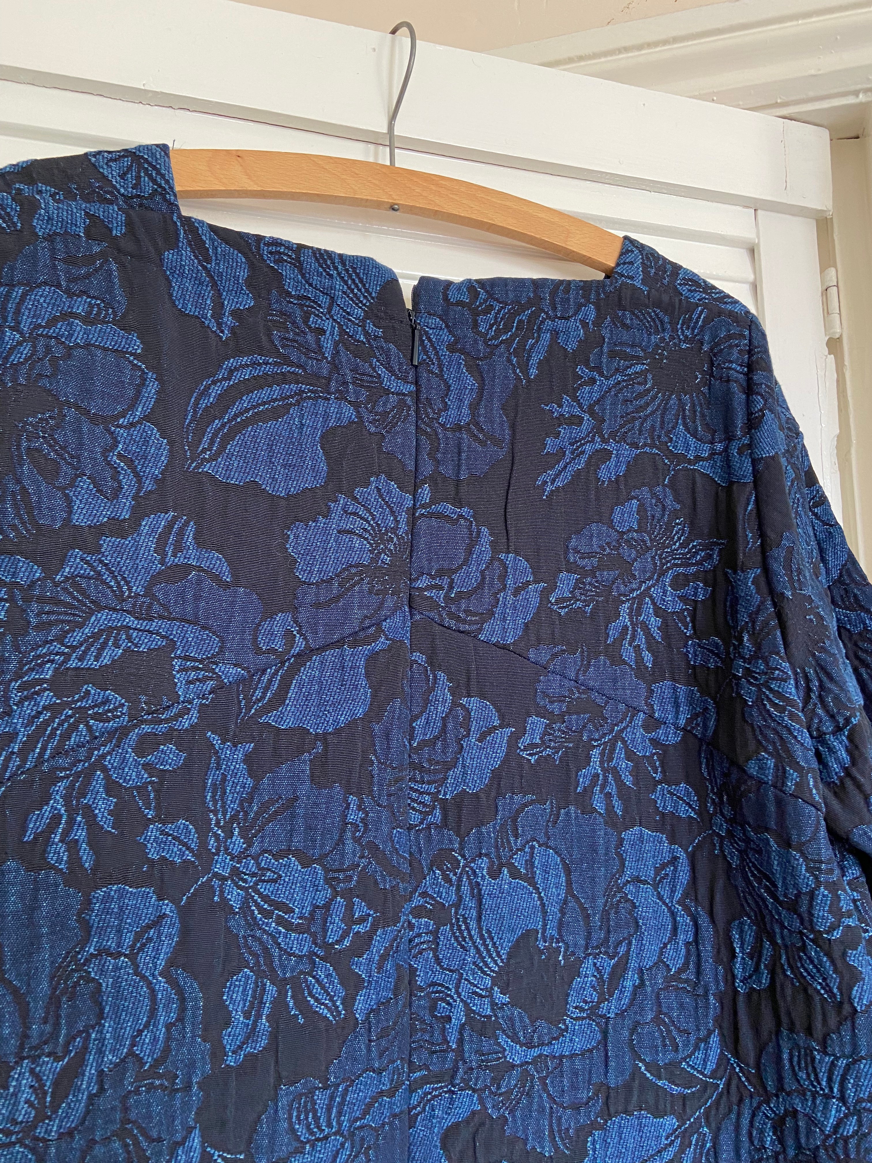 Preloved Blue floral shift dress