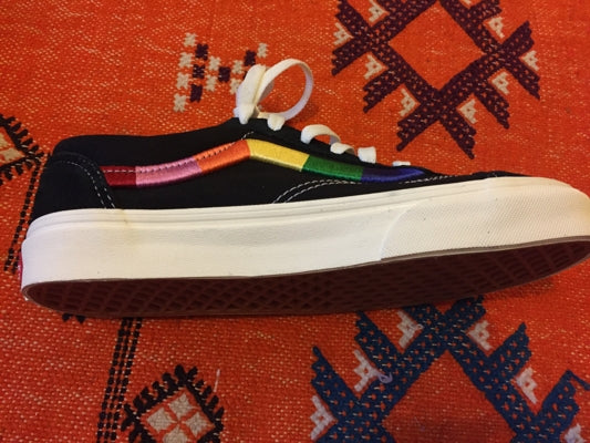 Preloved Pride Trainers