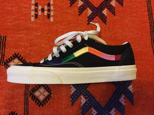 Preloved Pride Trainers