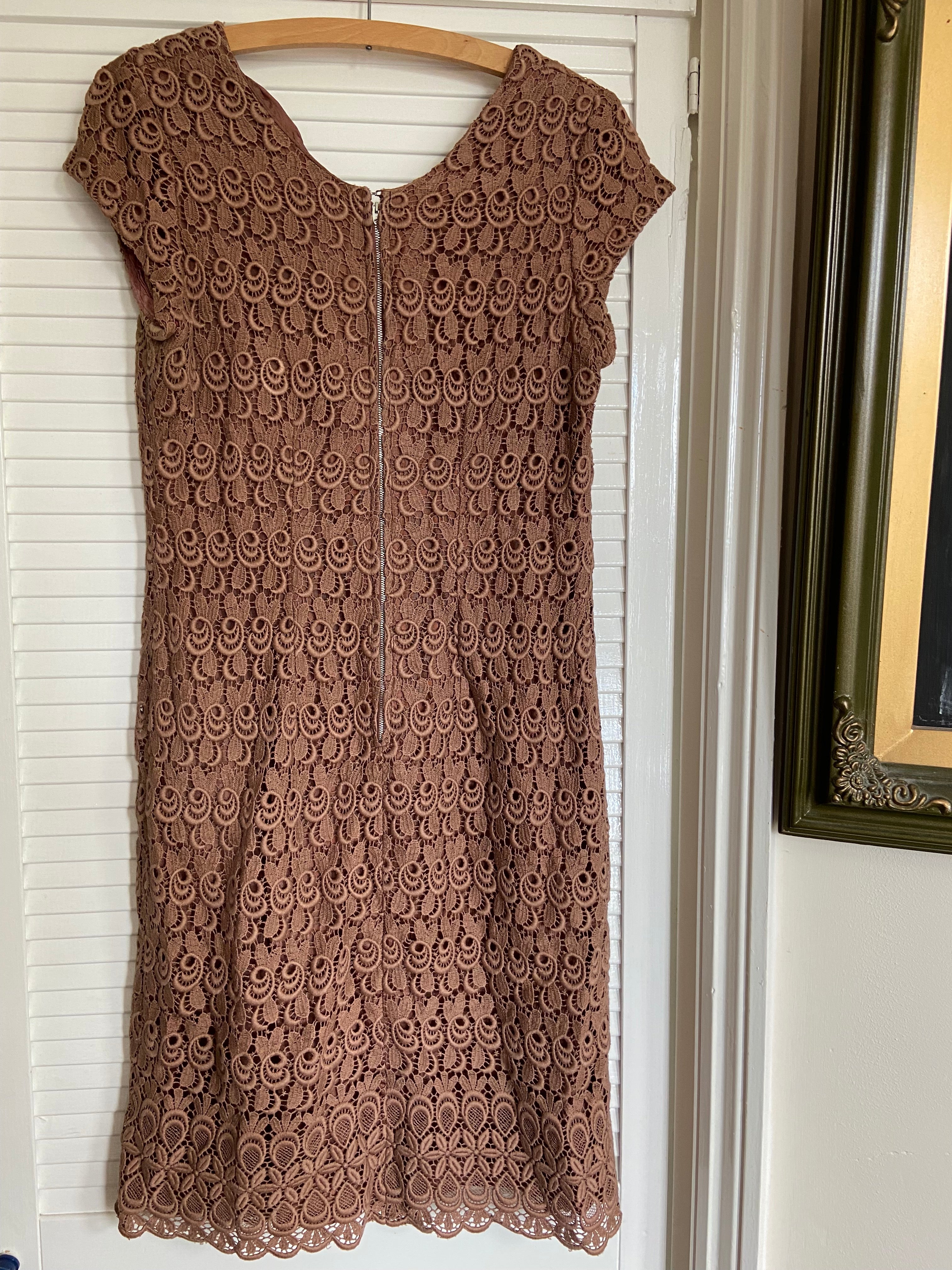 Preloved Brown broderie anglaise dress