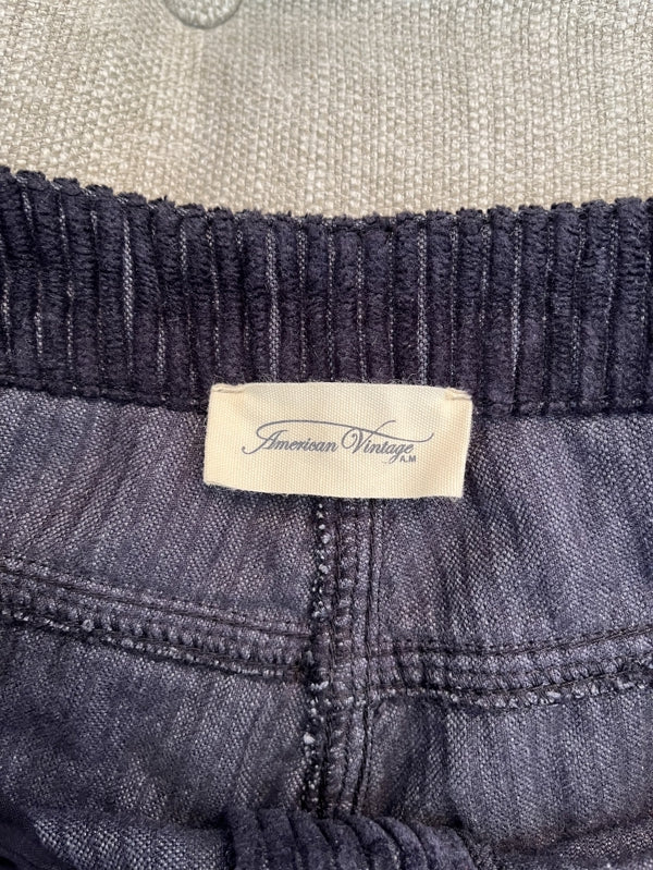 Preloved American Vintage - navy corduroy trousers