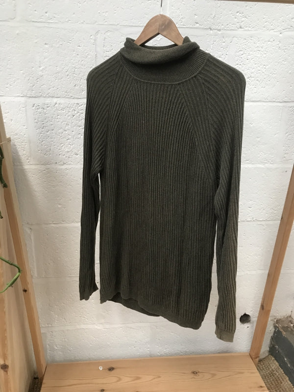 Preloved Green Lightweight Turtleneck