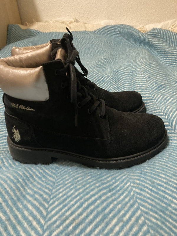 Preloved Ralph Lauren winter boots
