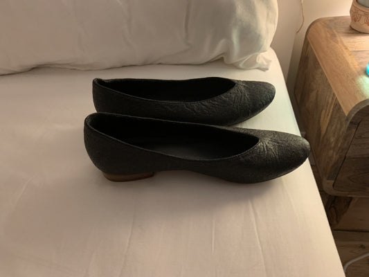 Preloved Pinatex® Vegan Leather Ballerina Pumps | Black