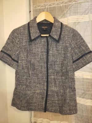 Preloved Navy Short Sleeve Fitted Jacket