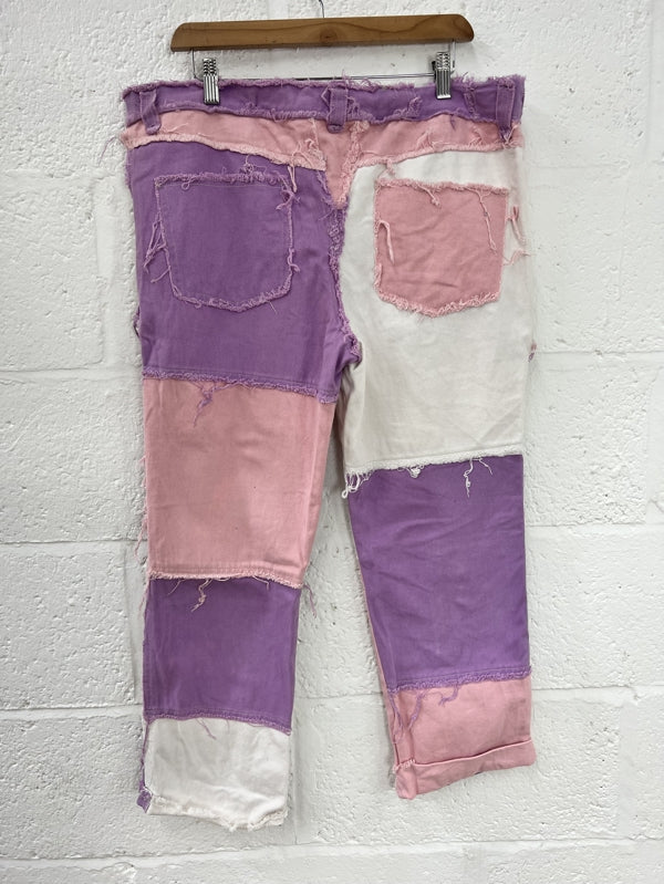 Preloved Boyfriend Fit Patchwork Jeans in size W28