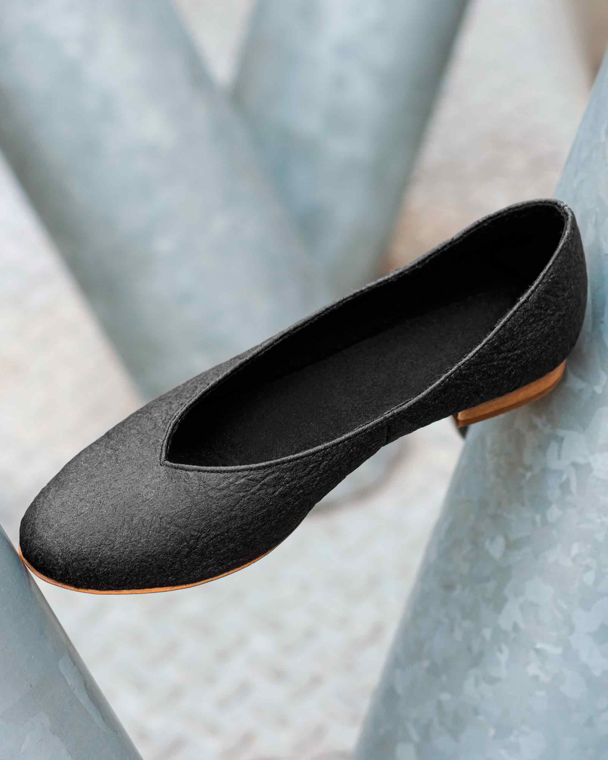 Preloved Pinatex® Vegan Leather Ballerina Pumps | Black