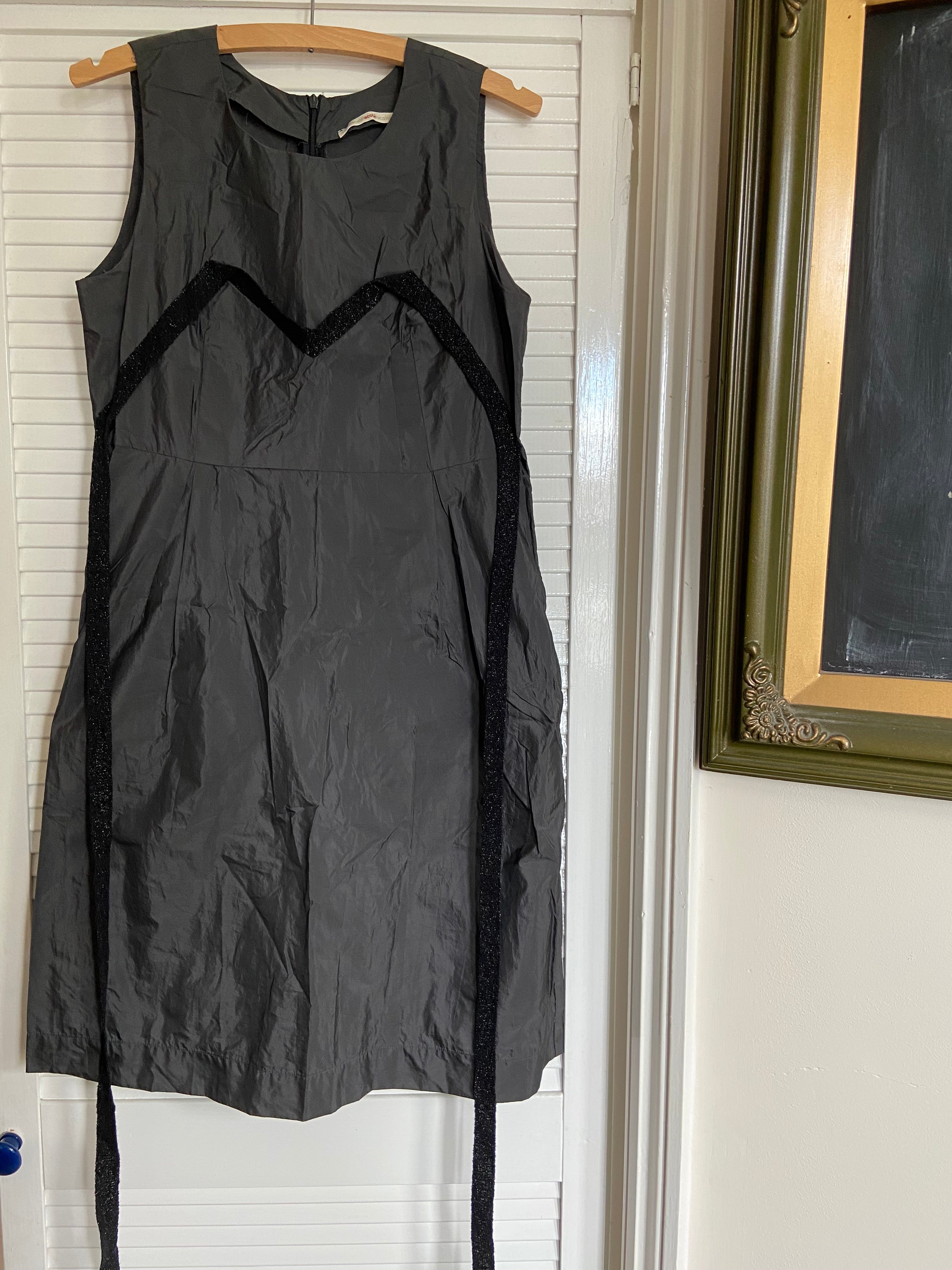 Preloved Dark grey dress with bust ribbon detail