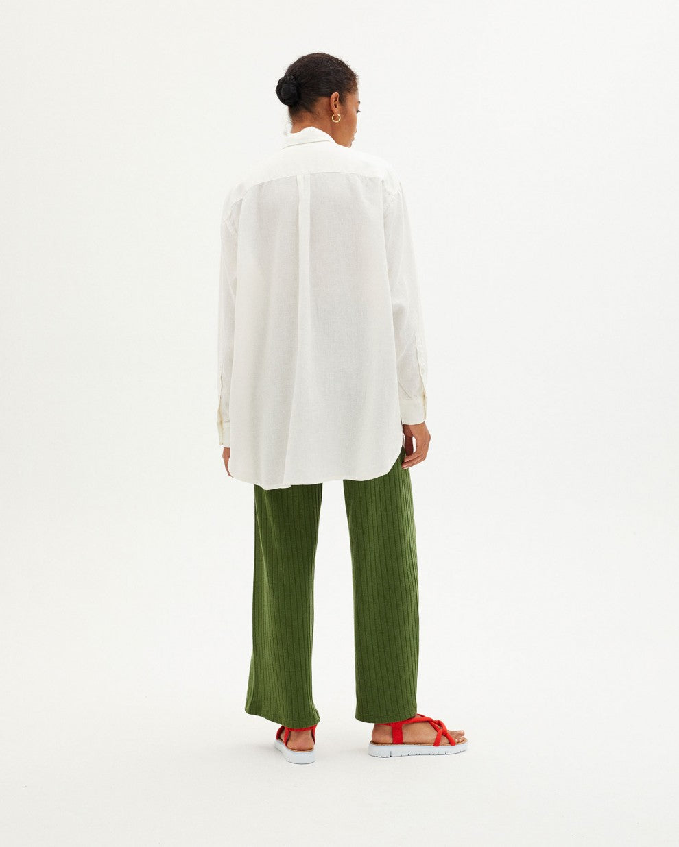 Preloved Gia Hemp Oversized Shirt in White