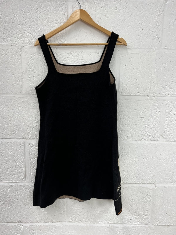 Preloved Knitted Sleeveless Dress with Swan Print in Size 14