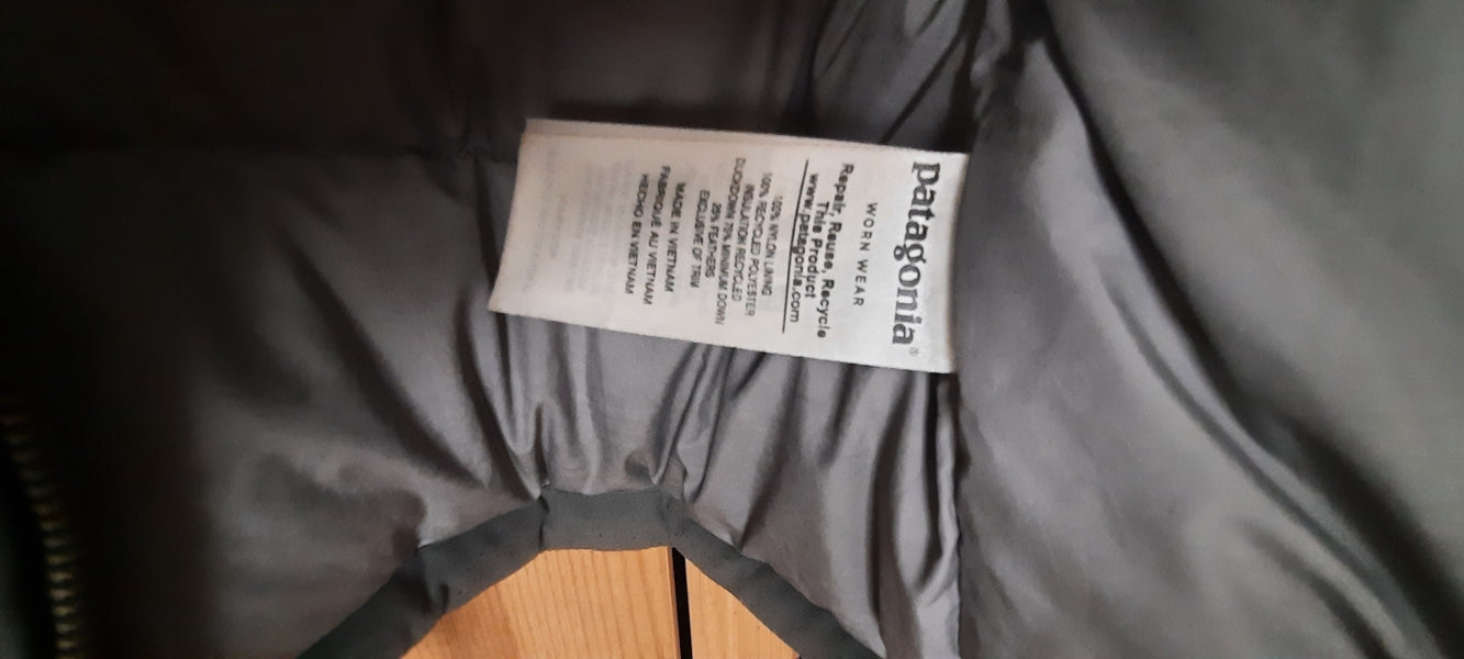 Preloved Patagonia Recycled Down Puffer Coat size S