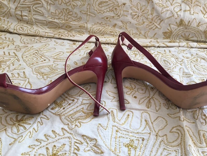 Preloved High heel sandal