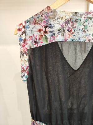 Preloved Floral dress with mesh back