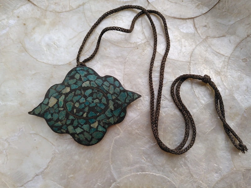 Preloved Vintage Indian brass crushed turquoise inlay mosaic boho necklace pendant