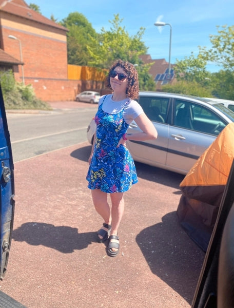 Preloved Cute strappy blue floral skater dress from New Look - 8