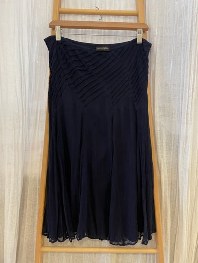 Preloved Navy midi length flowy skirt