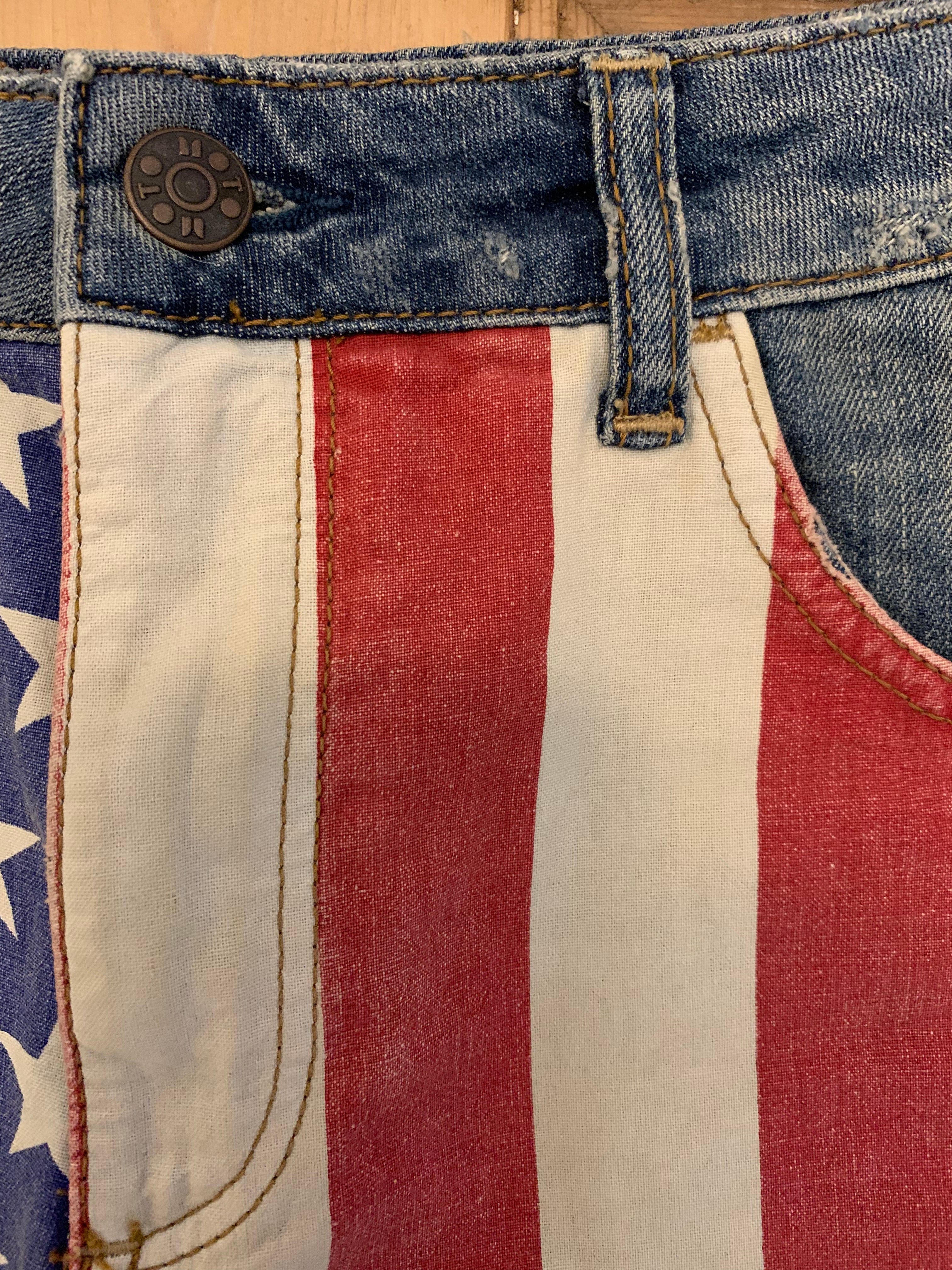 Preloved American flag print denim shorts