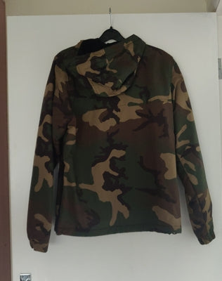 Preloved Camo hooded windbreaker