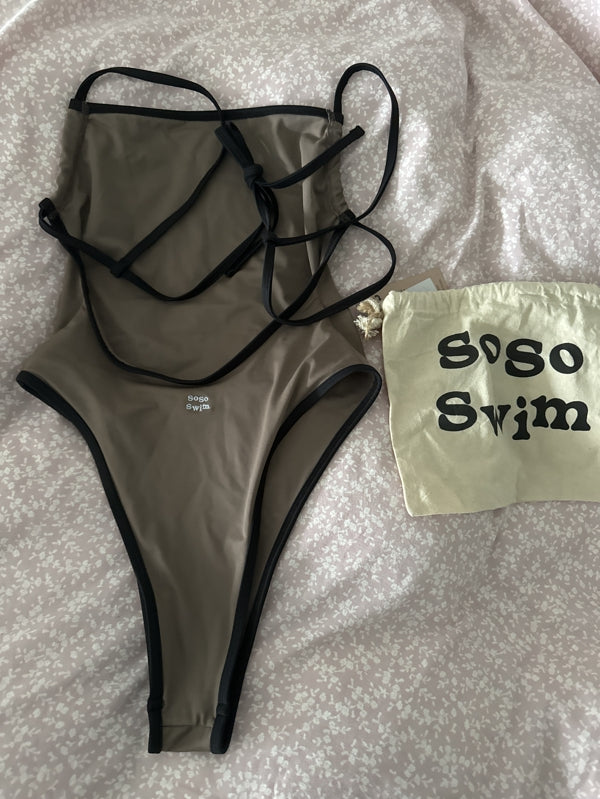 second hand SoSo Swim SoSo Swim Bandeau Cut Swimsuit (Brown) 65 OWNI