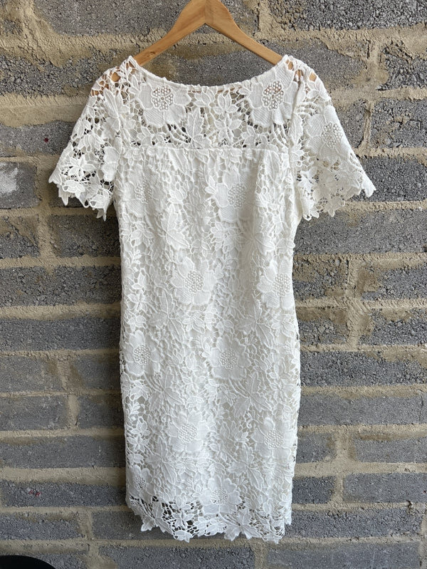 Preloved Lace dress