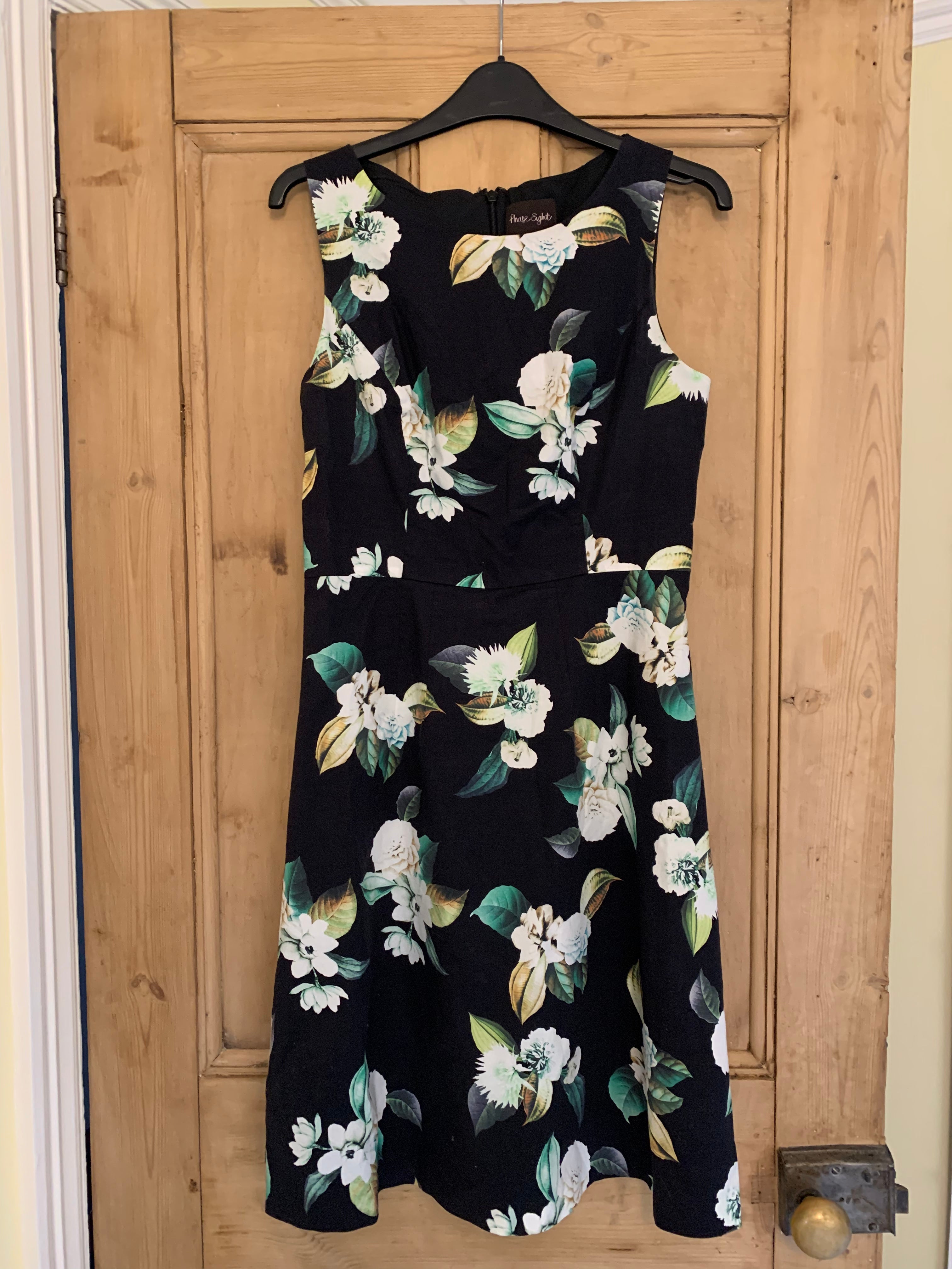 Preloved Black floral dress