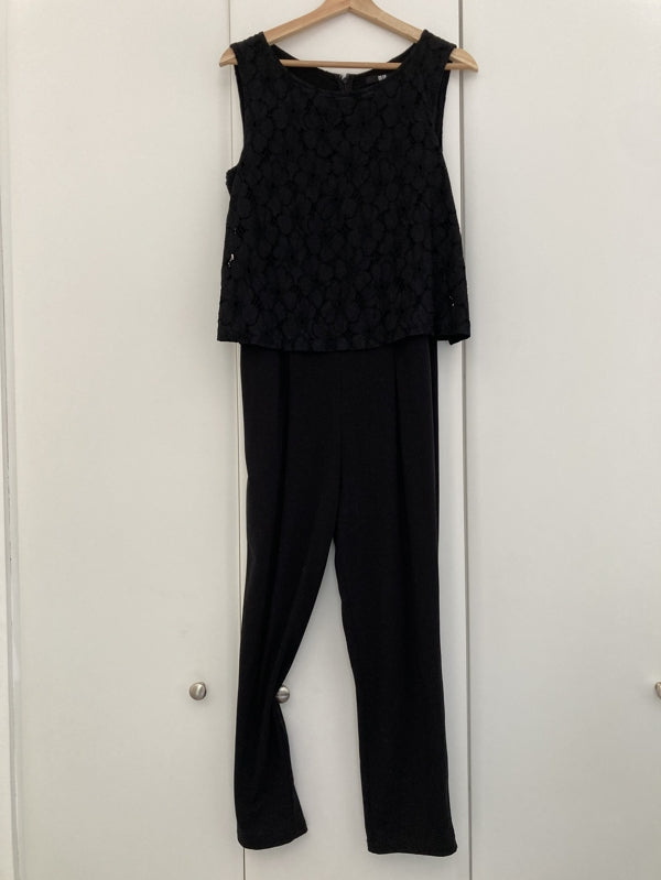 Preloved Black Uniqlo Jumpsuit
