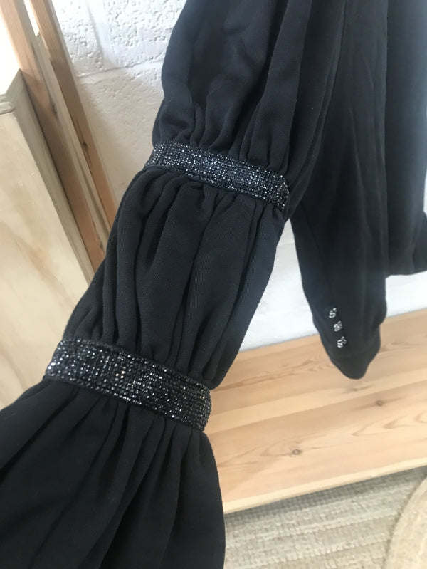 Preloved Black Sweatshirt