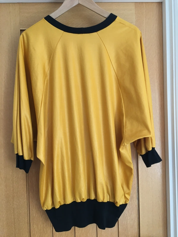 Preloved Retro 1980 top
