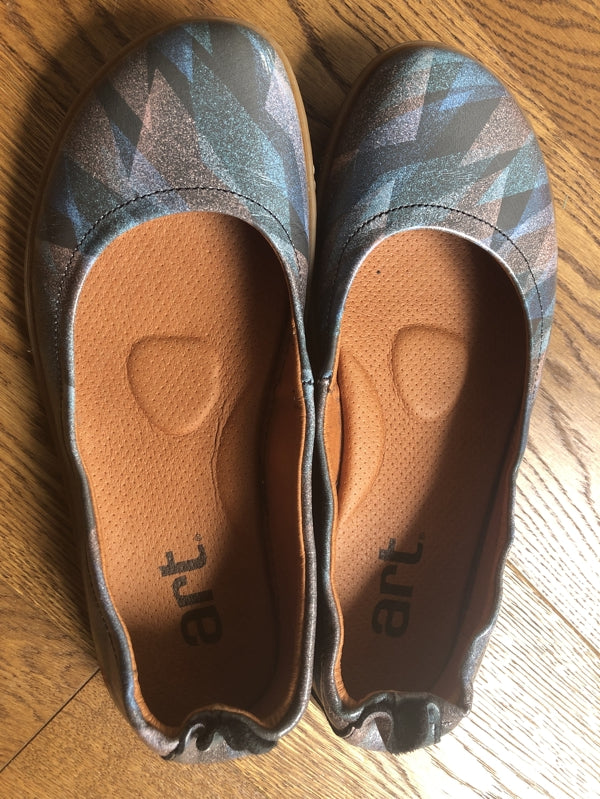 Preloved Art Ballet Pumps