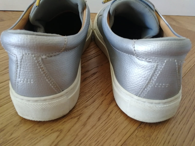 Preloved Seven Feet Apart silver trainers size 37 (UK 4)