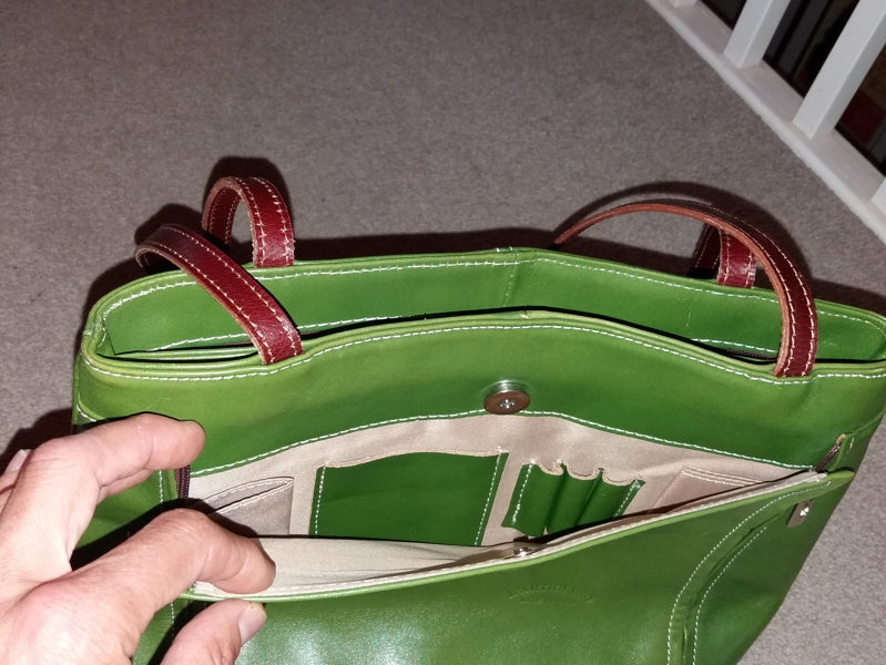 Preloved Italian leather handbag