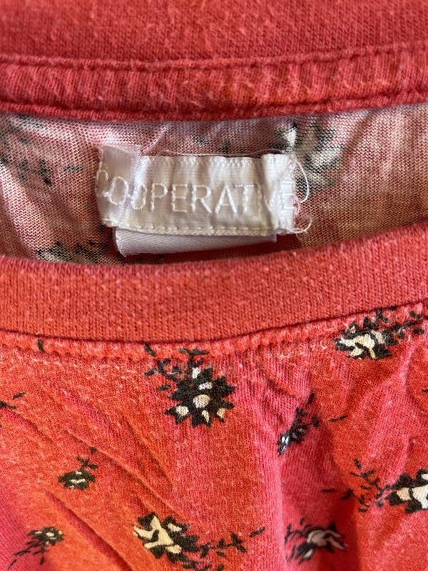 Preloved Red cropped T-shirt