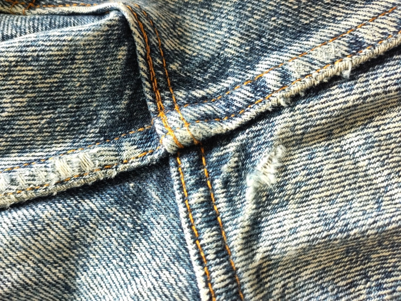 Preloved Vintage Levis 550 Acid Wash Jeans