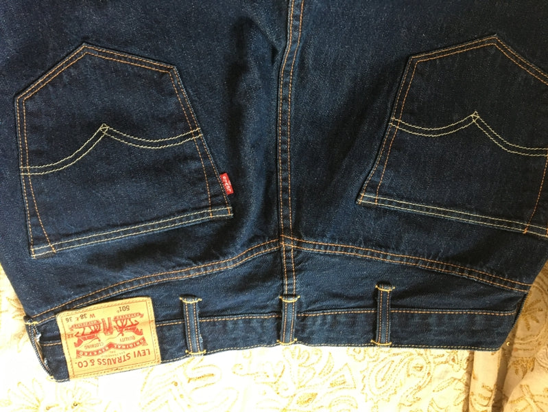 Preloved Levi jeans