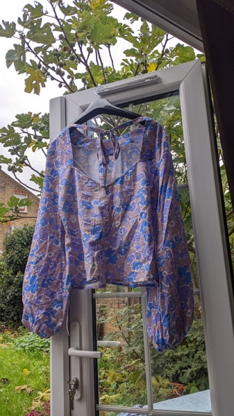 Preloved New Blouson Sleeve Top in Purple Smudged Floral