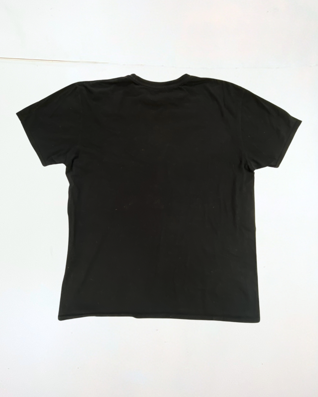 Gildan Graphic T-Shirt Size XL