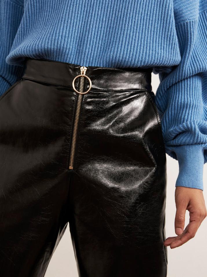 Preloved Eleonora Vinyl Trousers