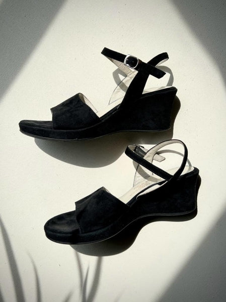 Preloved Vintage Italian Black Suede Wedge Heel Sandals Ankle Strap UK 4 EUR 37