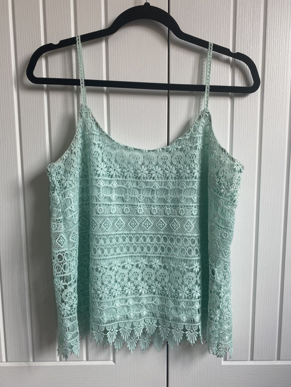 Preloved H&m mint green lace top