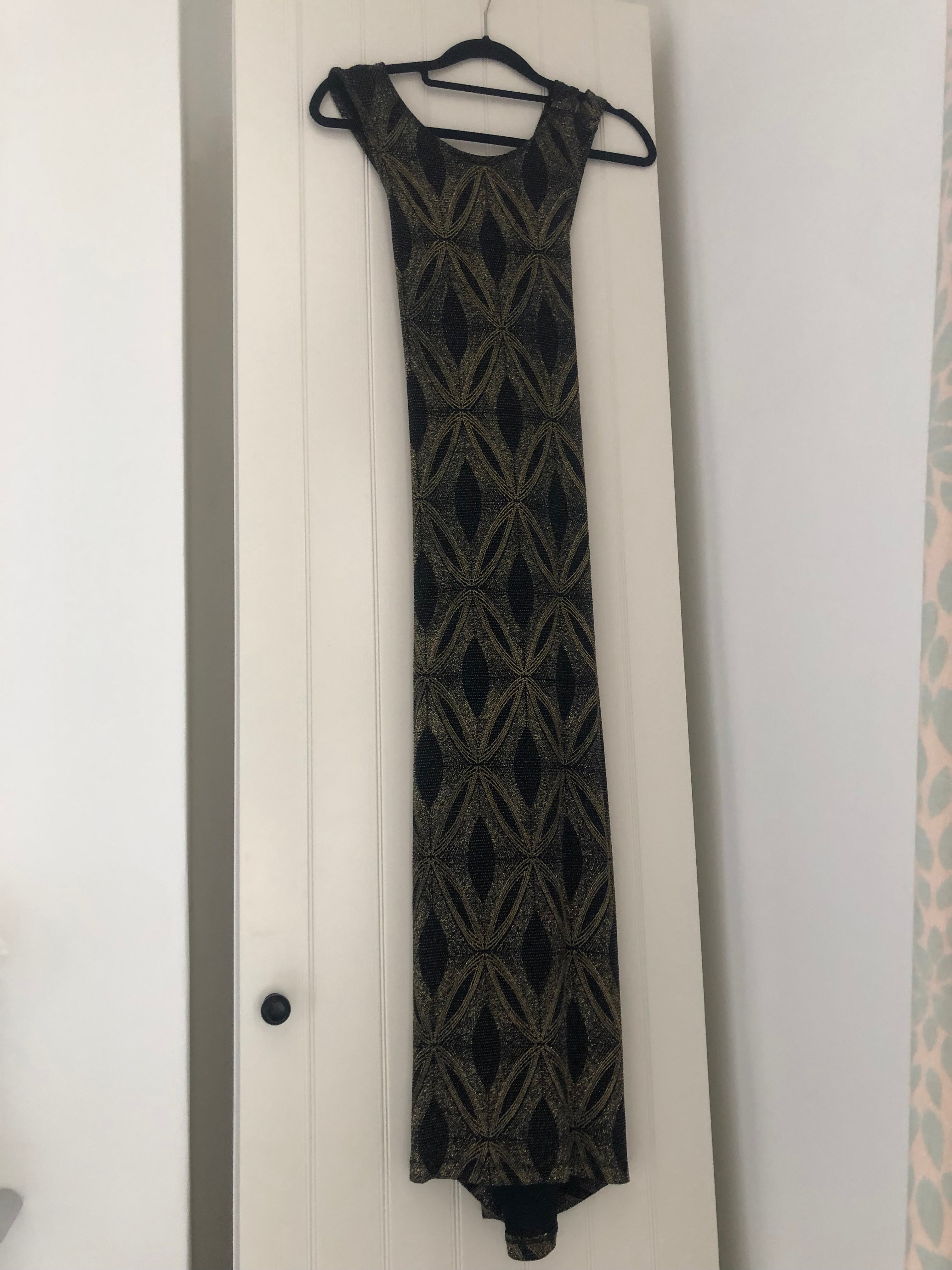 Preloved Gold and black glittery midi dress