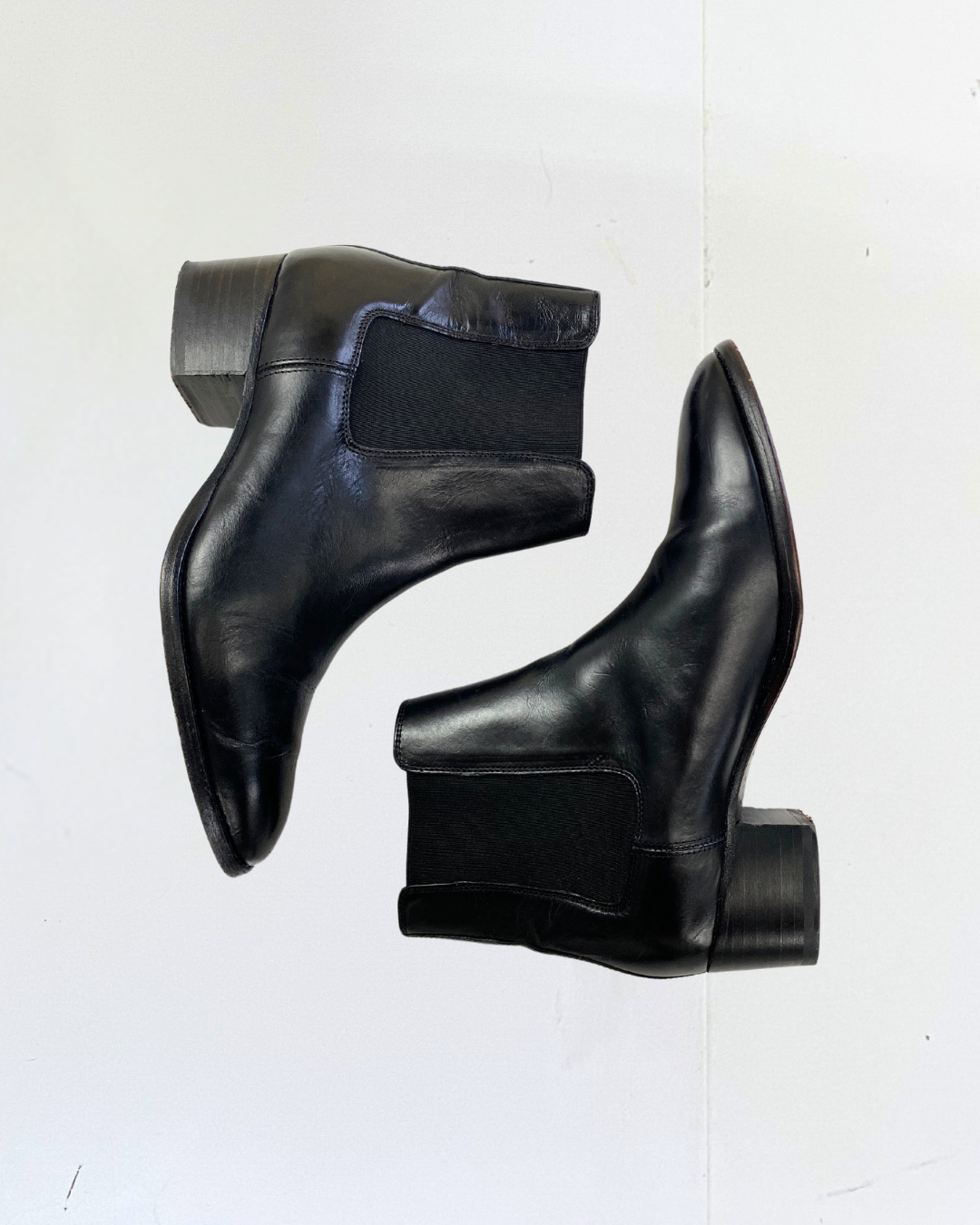 Frye Black Leather Boot Size 6