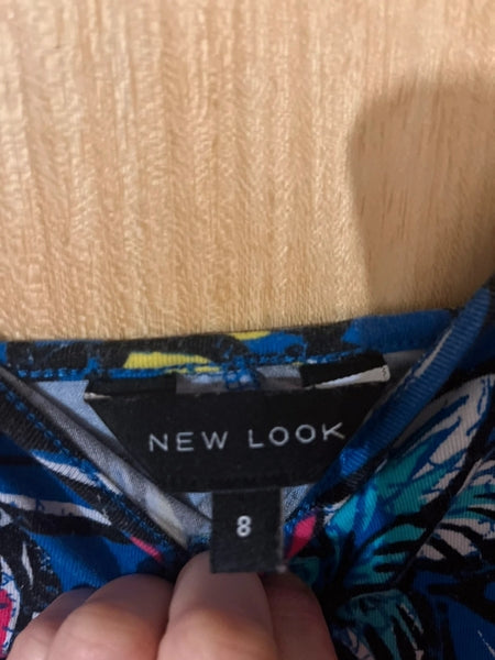 Preloved Cute strappy blue floral skater dress from New Look - 8