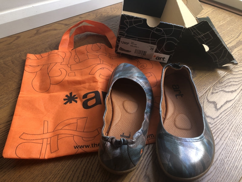 Preloved Art Ballet Pumps