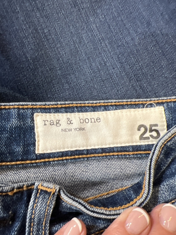 Preloved Rag and Bone NY Rip knee 3/4 skinny jean