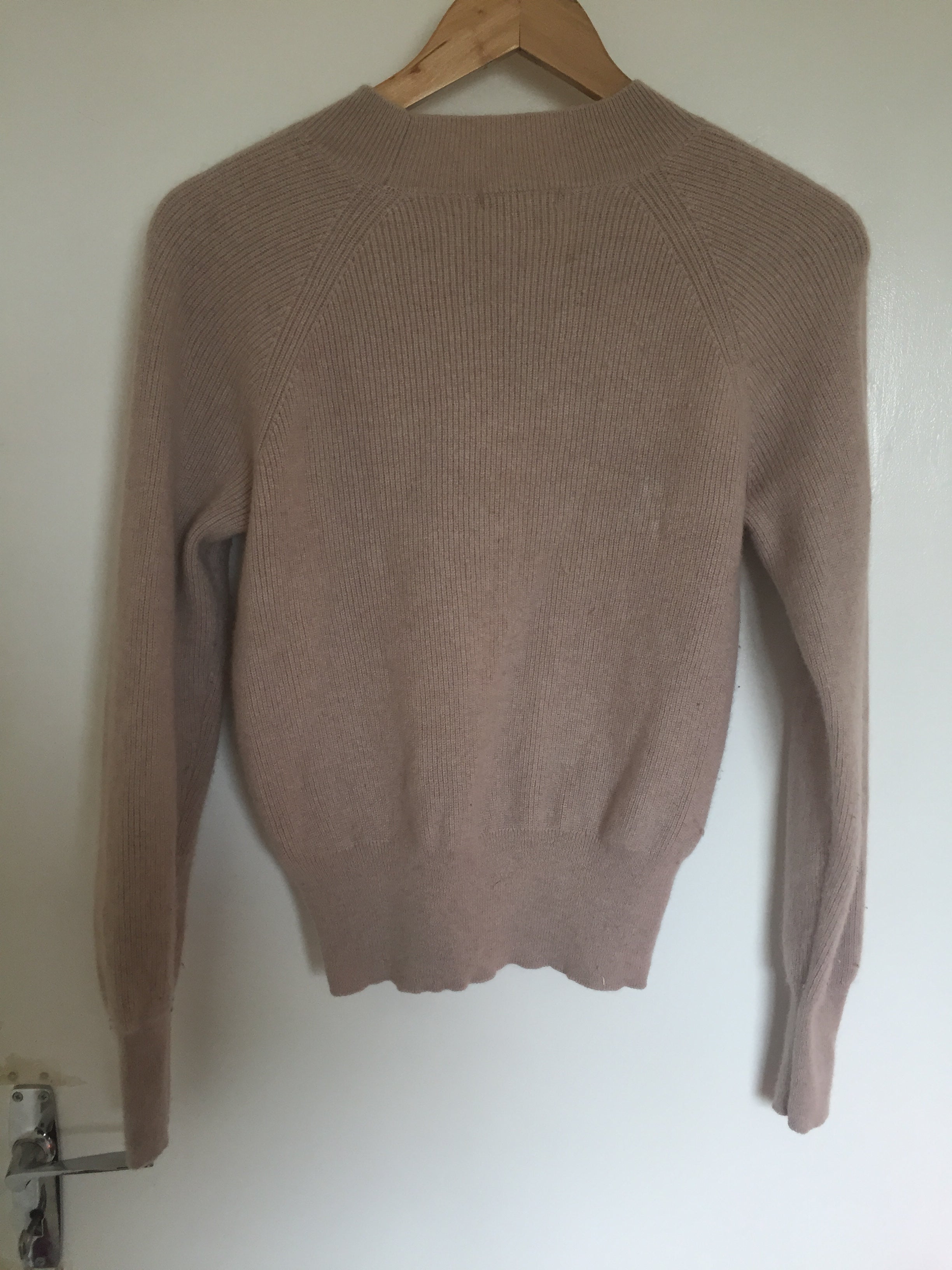 Preloved Cashmere pale pink jumper